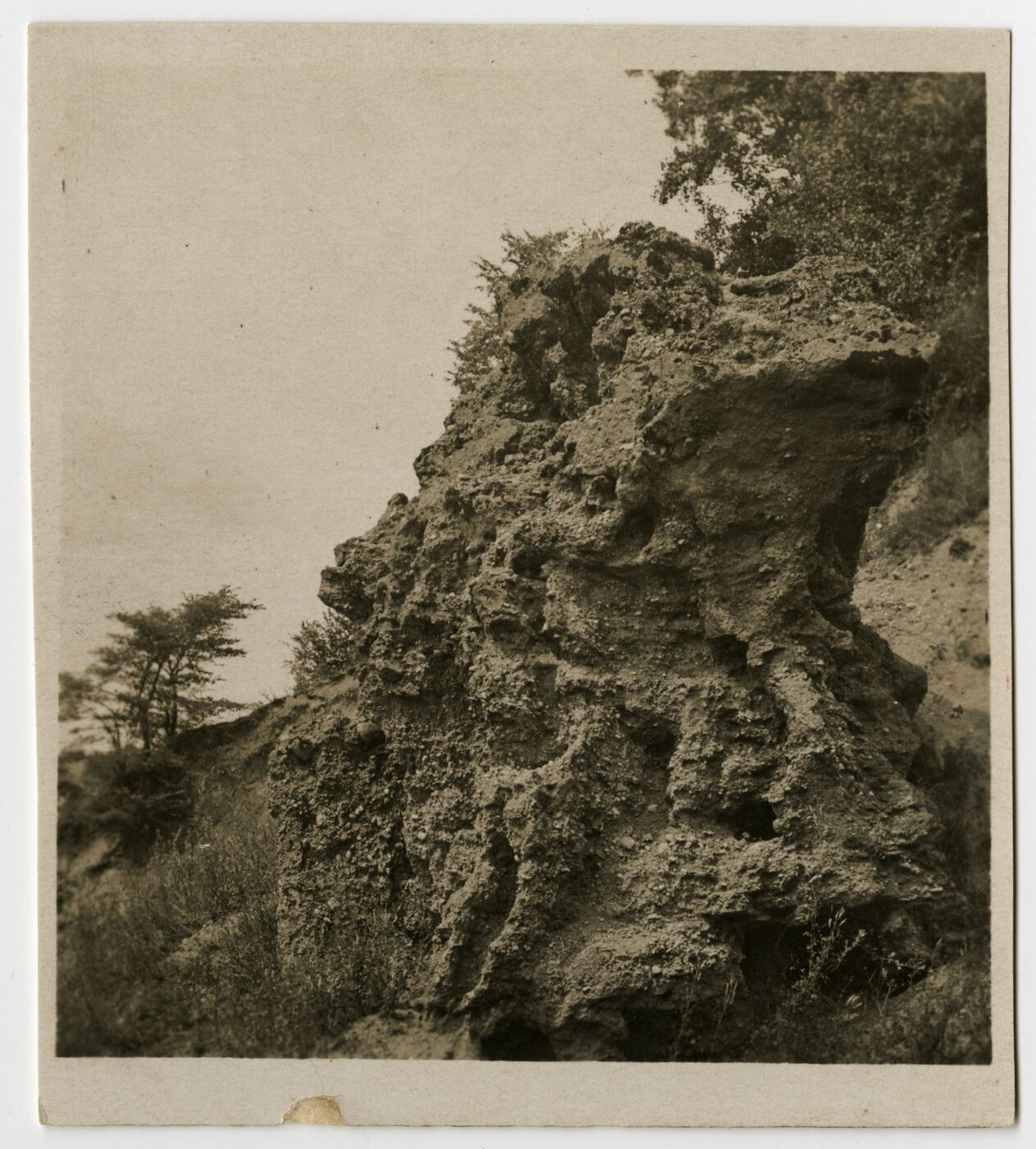Nežinomas fotografas, Stereoskopinės fotografijos fragmentas. Verknė. "Ožkų pečius"