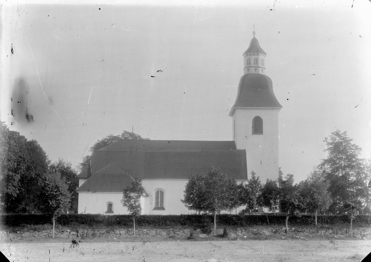 Gustaf Ferdinand Hallberg, Church, exterior.