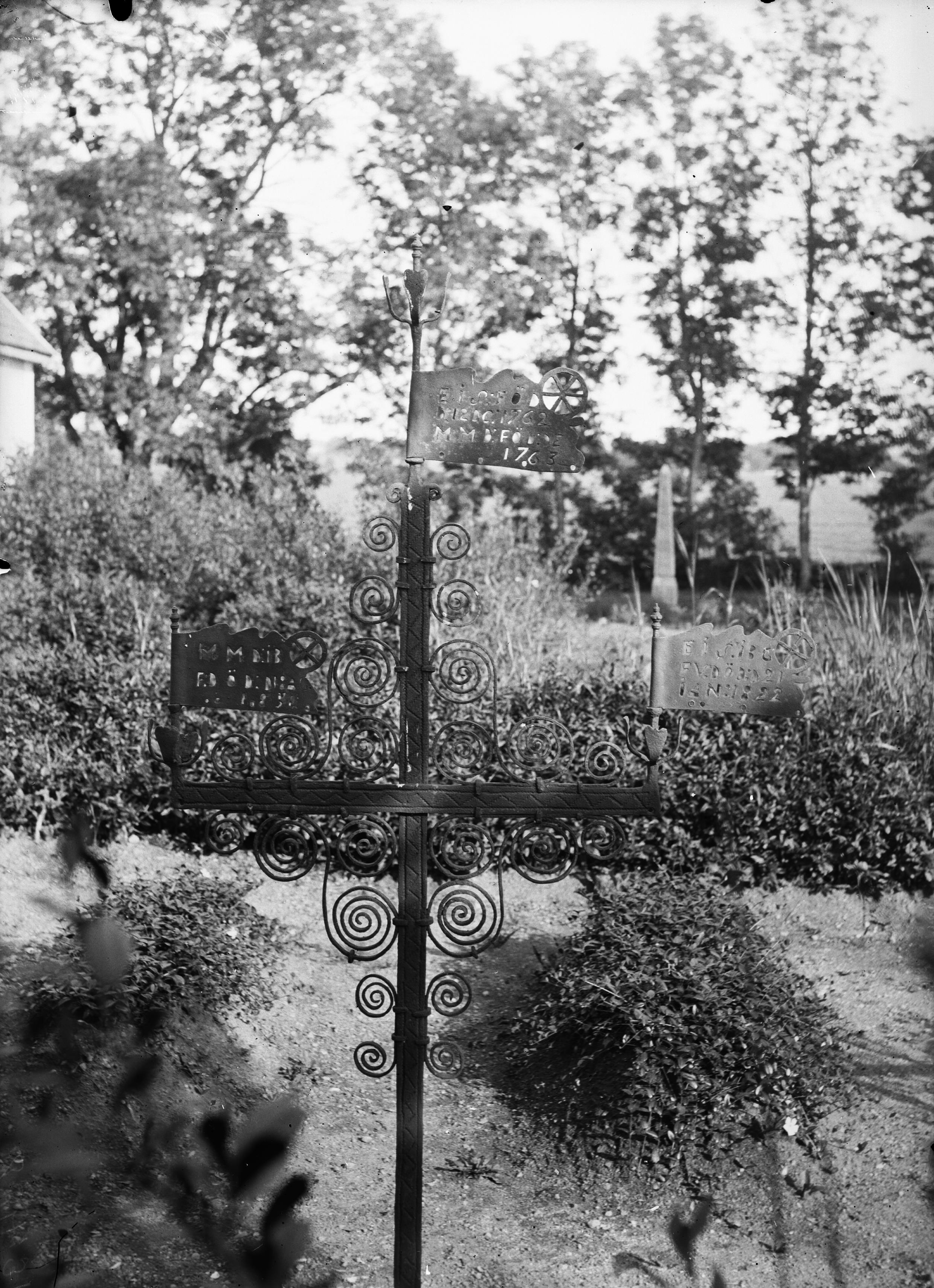 Anders Roland, Frösve kyrka