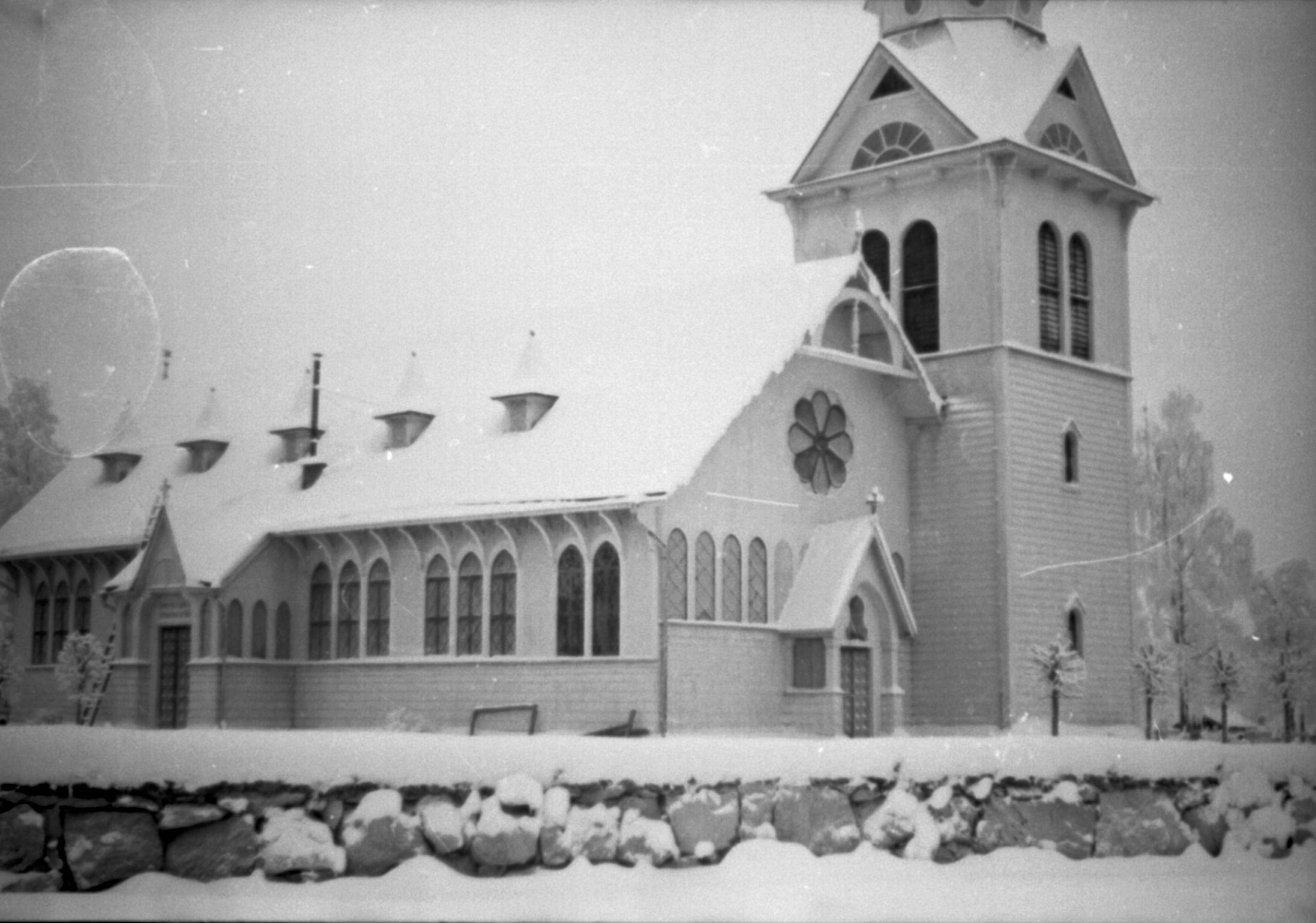 Bertil Berthelson, Älvros kyrka