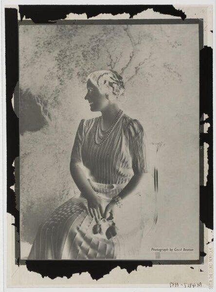 Beaton, Cecil (Sir), photograph