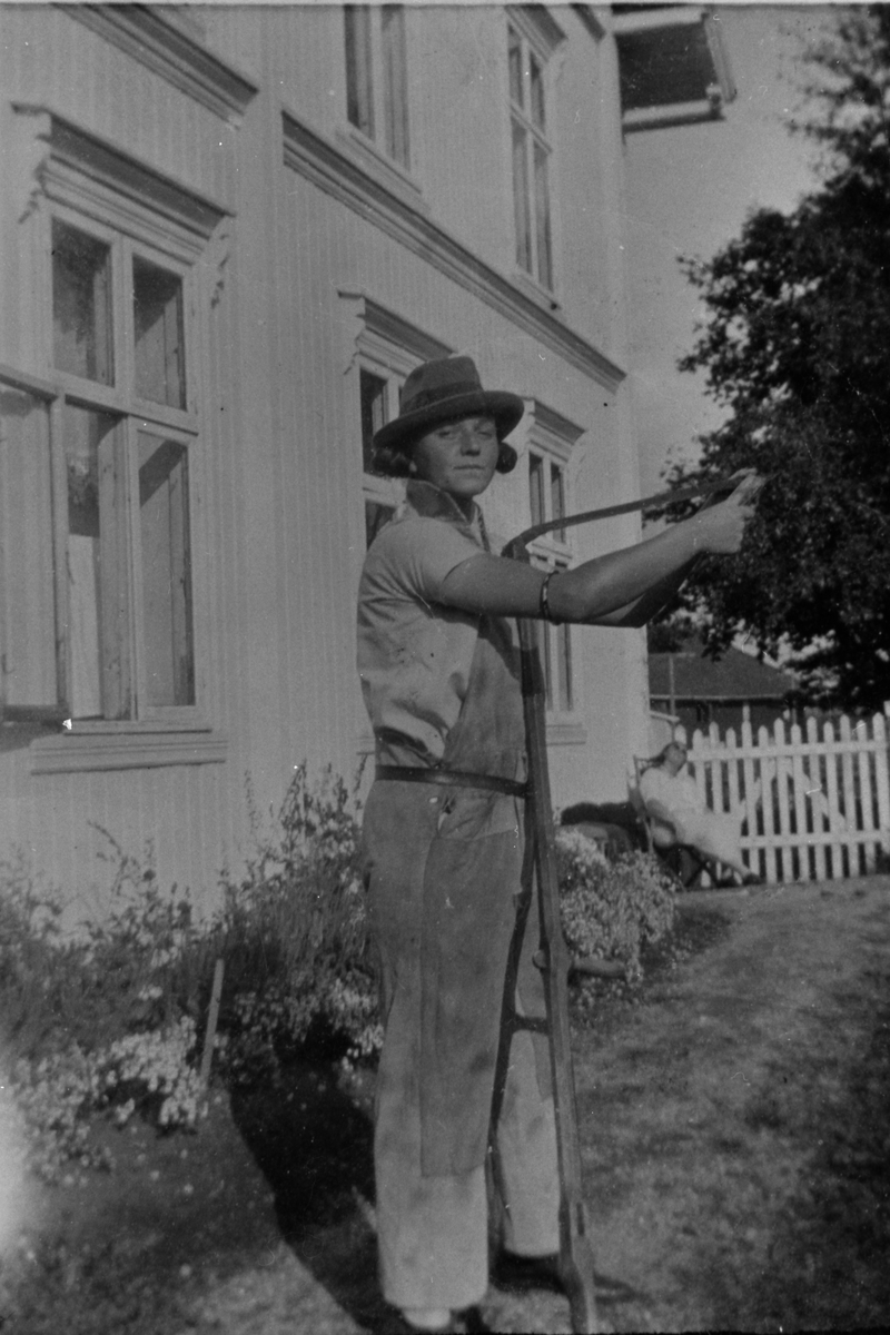 Anno Domkirkeodden, SIGNE ASKIM M/LJÅ, VEEN GÅRD, VEN, LØTEN