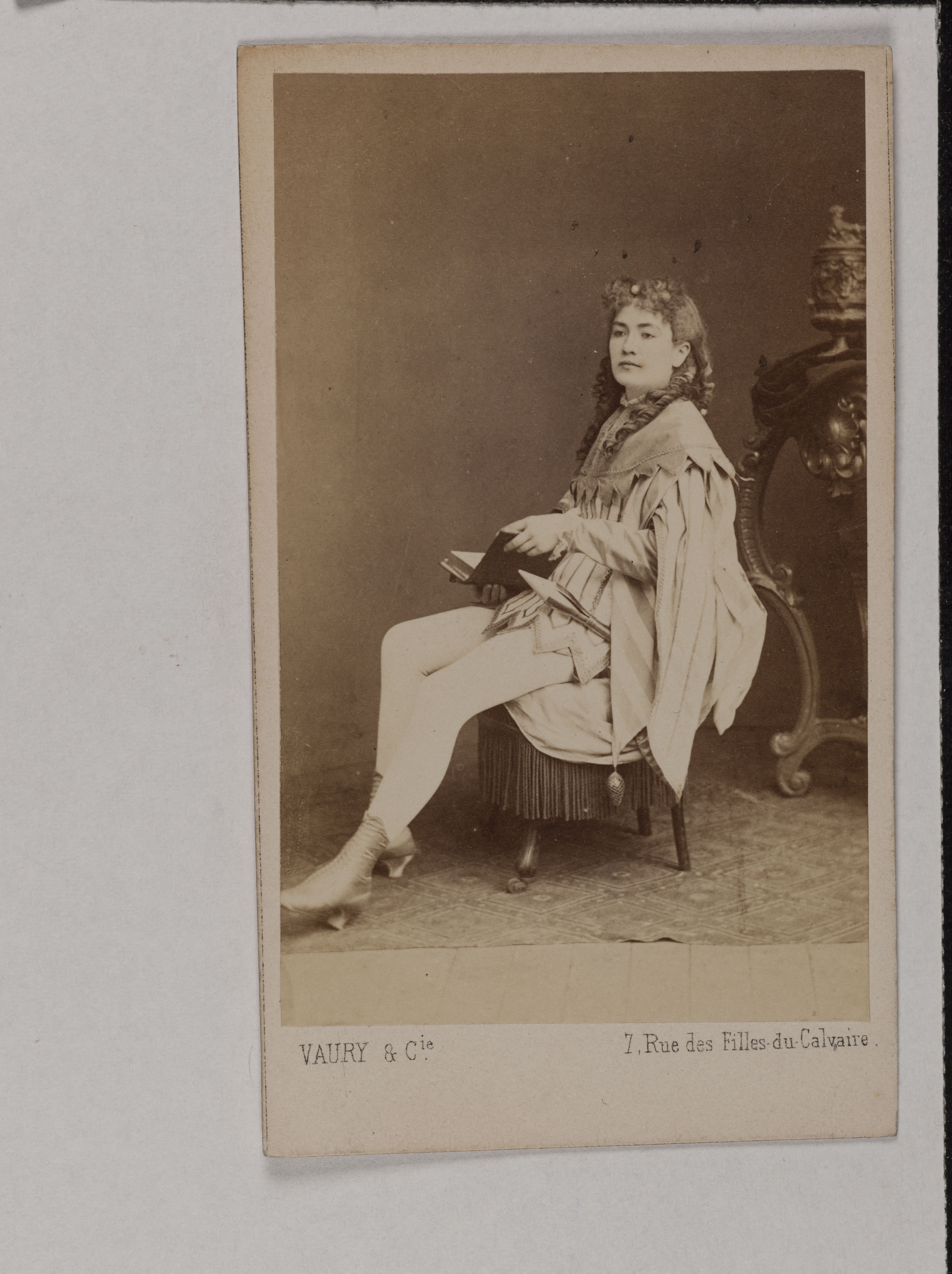 Vaury et Cie, Portrait de Fossy (actrice au Folies Marigny)