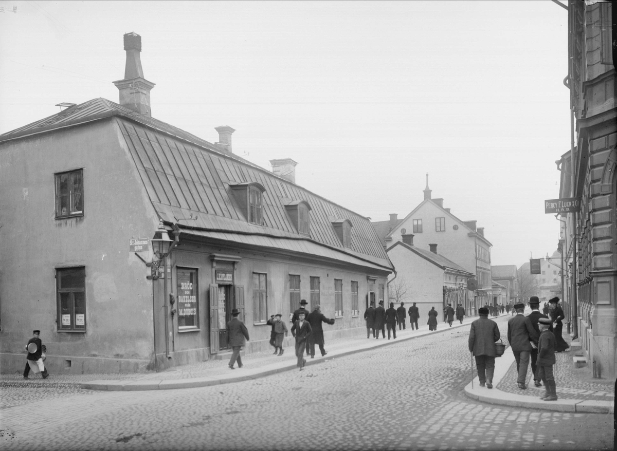 Alfred Dahlgren, Sysslomansgatan - S:t Johannesgatan, Fjärdingen, Uppsala 1901-1902