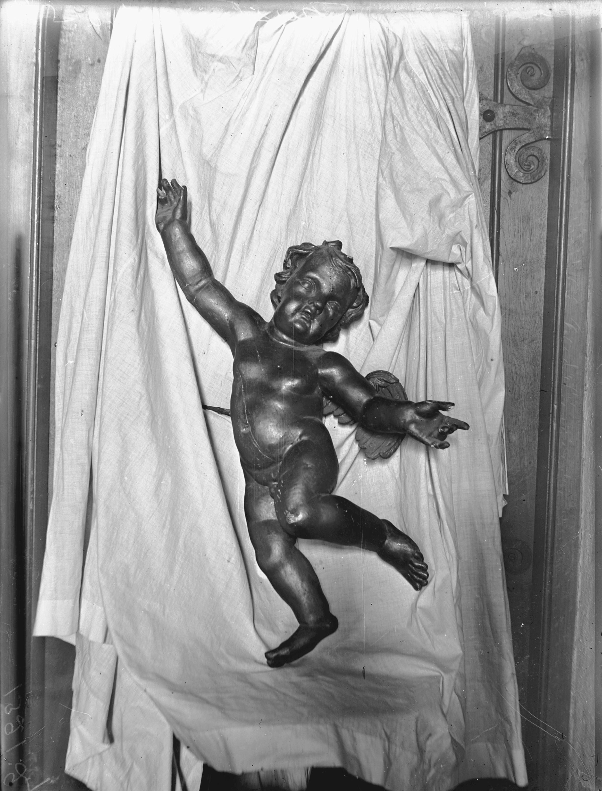 Bertil Waldén, Frustuna kyrka