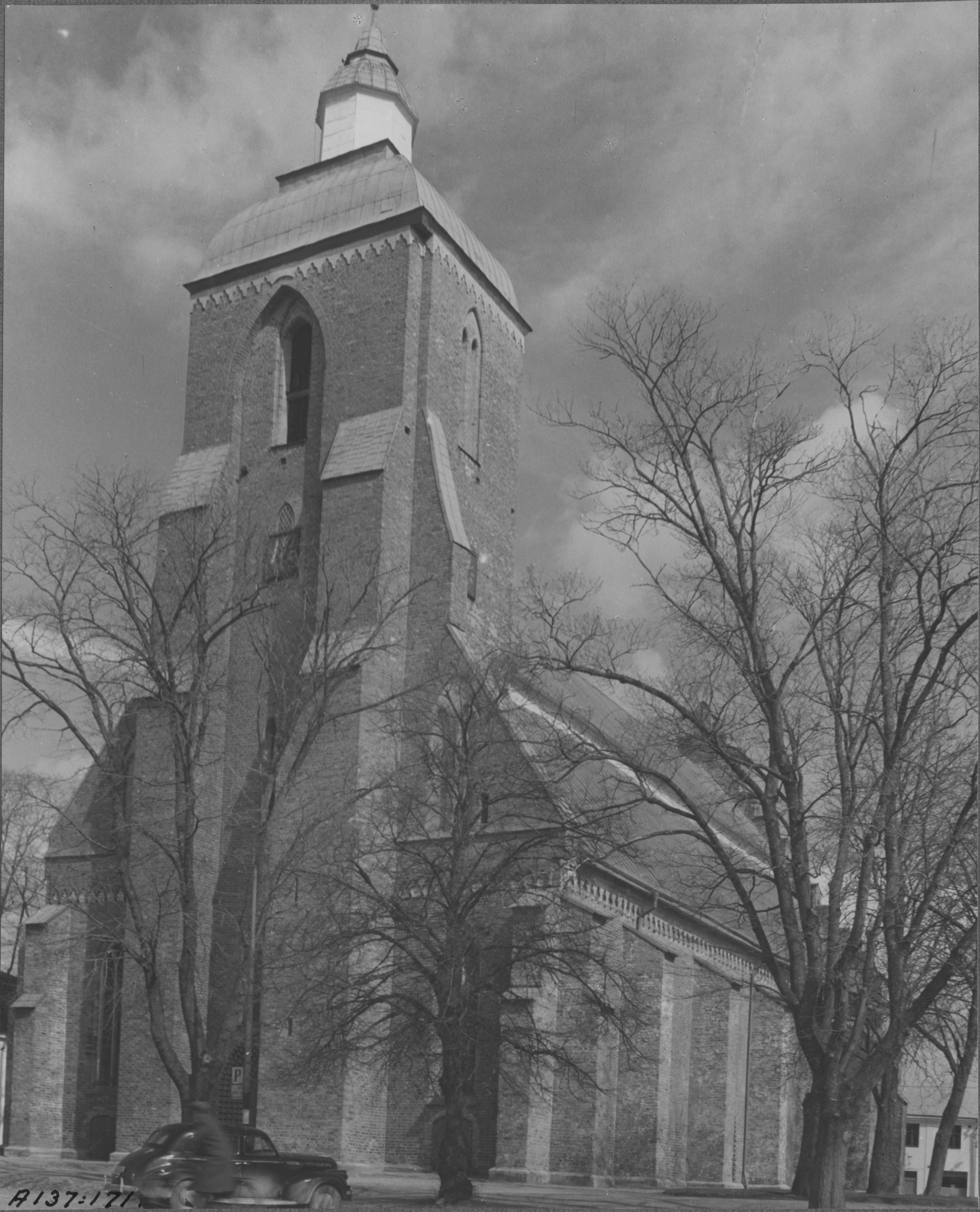 J. Andersson, Skänninge, Vårfrukyrkan