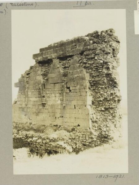 K.A.C. Creswell, The Pilgrims' Castle, Atlit