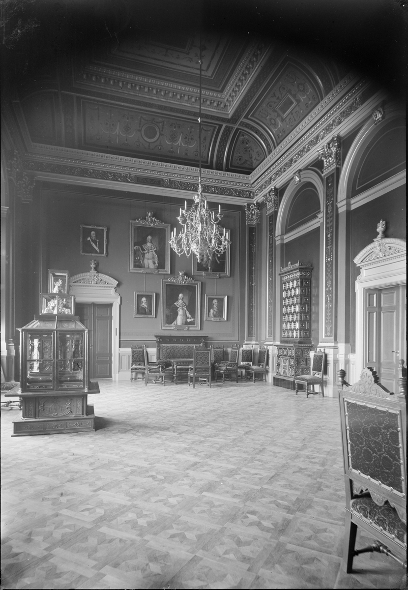 Henri Osti's Fotografiateliér, Kanslersrummet, Universitetshuset, Uppsala 1891