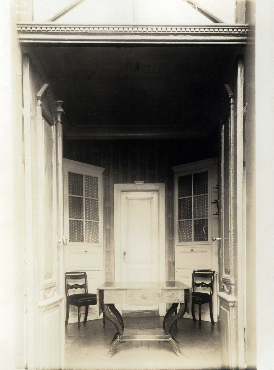 Anders Beer Wilse, Inngangsparti, Villa Frydenlund, Bergen, Hordaland. Fotografert 1912.