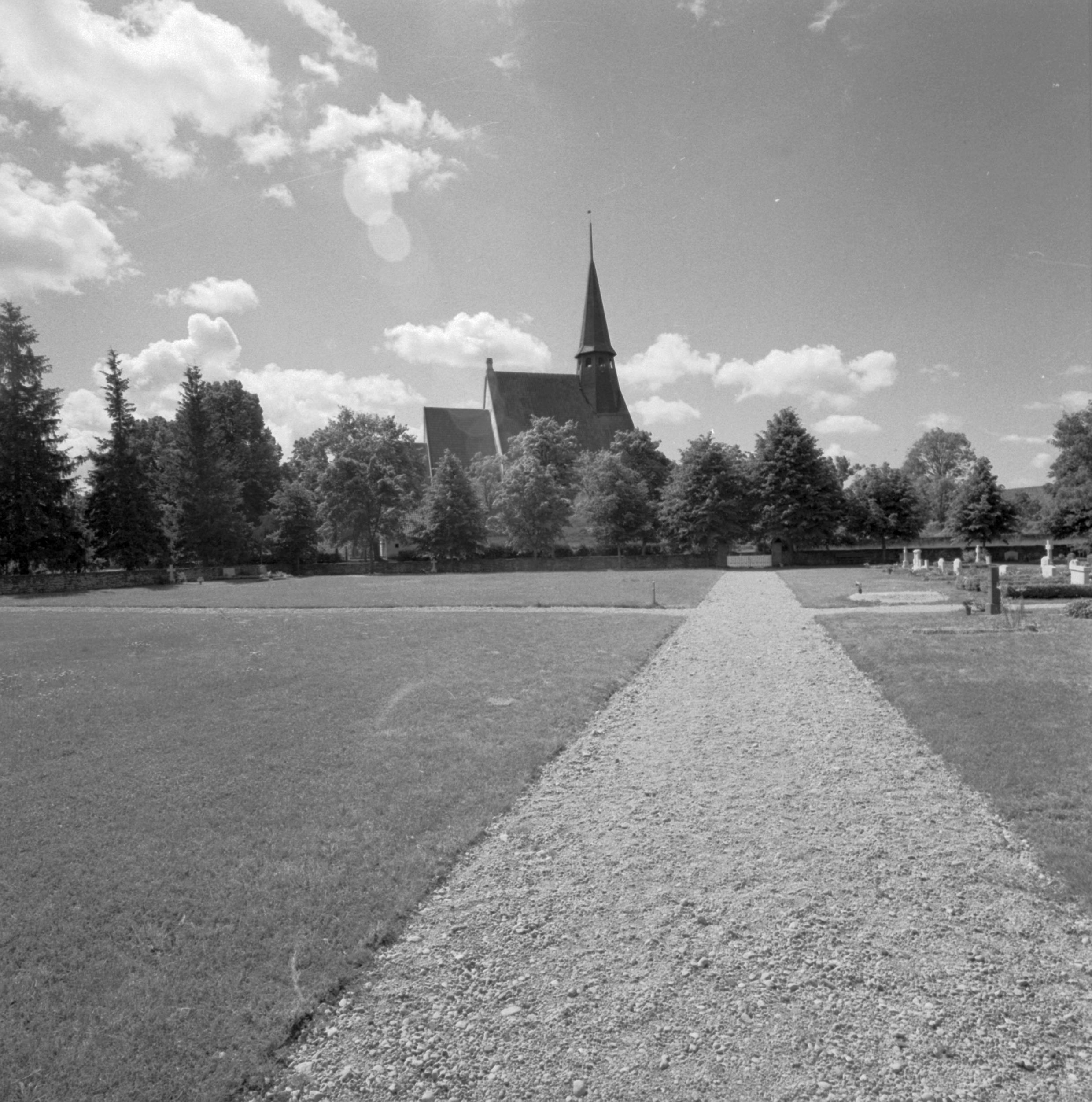 Nils Lagergren, Kräklingbo kyrka