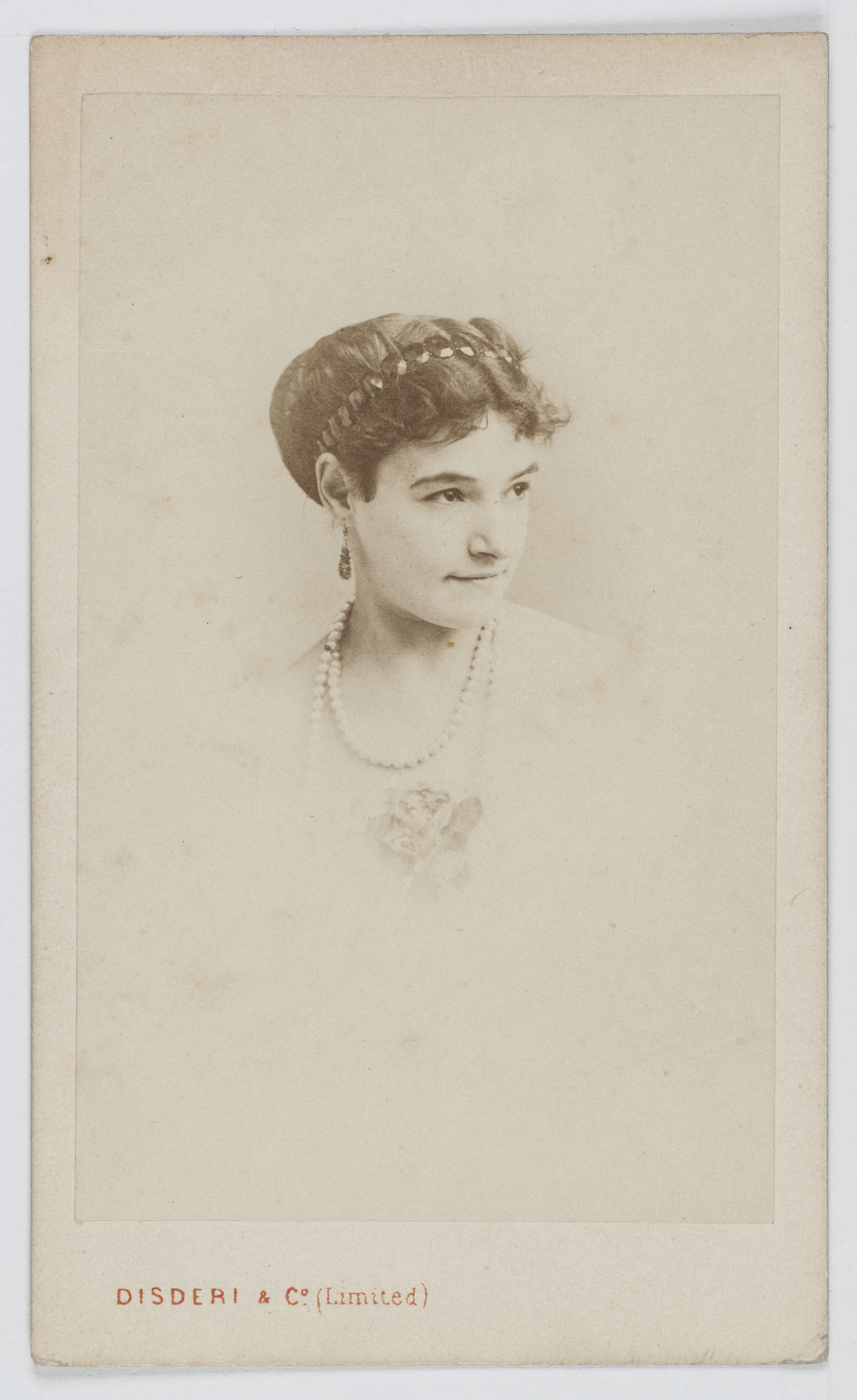 Disderi & Cie, Portrait de Miss Seymour, danseuse anglaise au Théâtre de la Porte Saint Martin.
