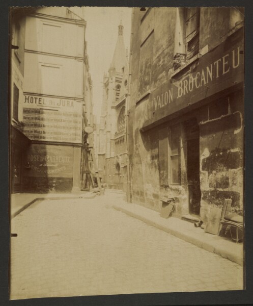 Eugène Atget, Rue des Prêtres Saint-Severin