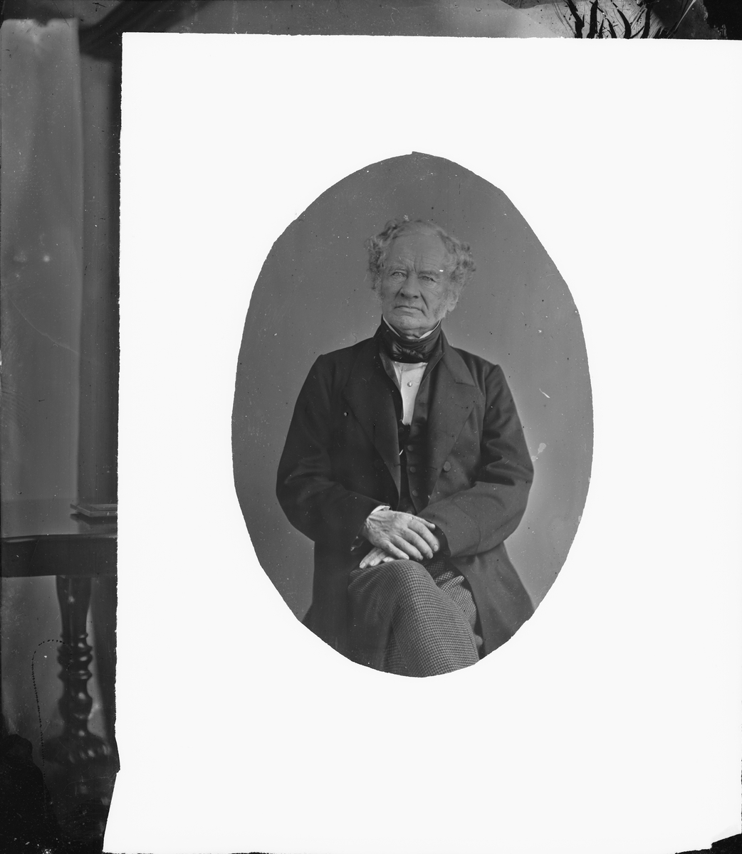 Carl Curman, Porträtt av man