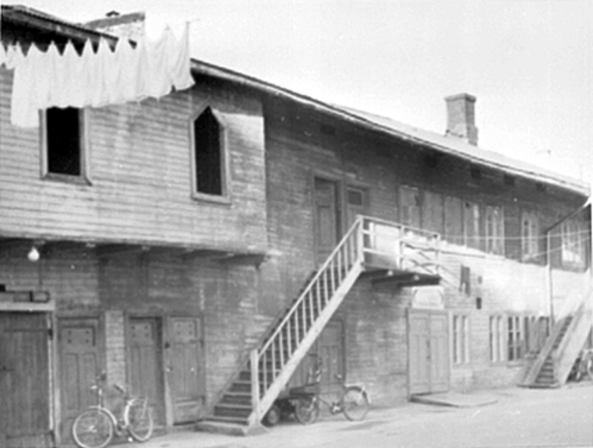 Anno Domkirkeodden, Norsenggården, eksteriør, bakgård, Torggata 13, Parkgata 12, klesvask. Hamar.