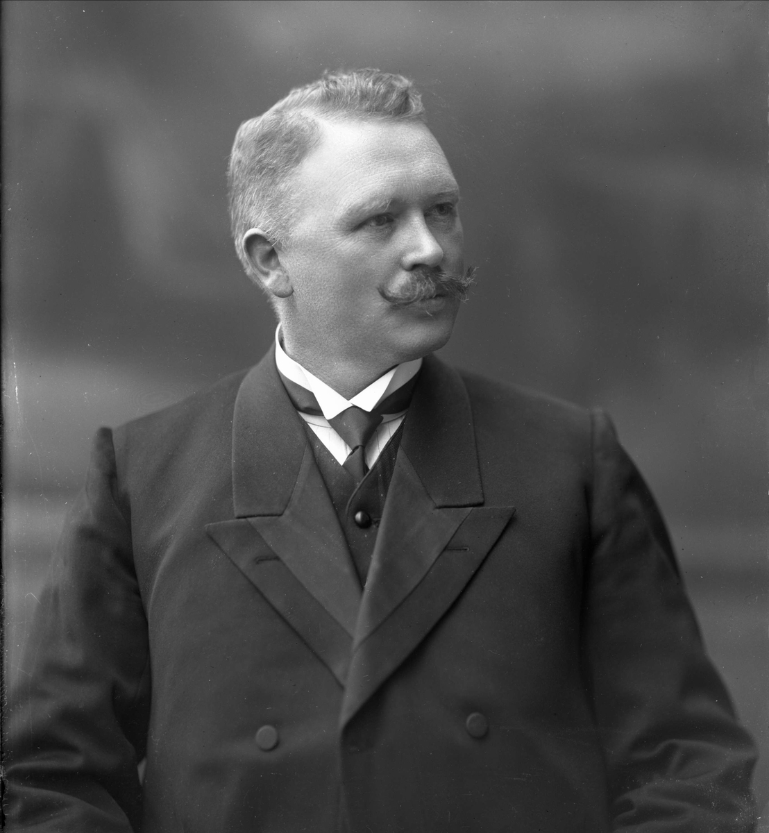 Gustav Borgen, NFB.40892
