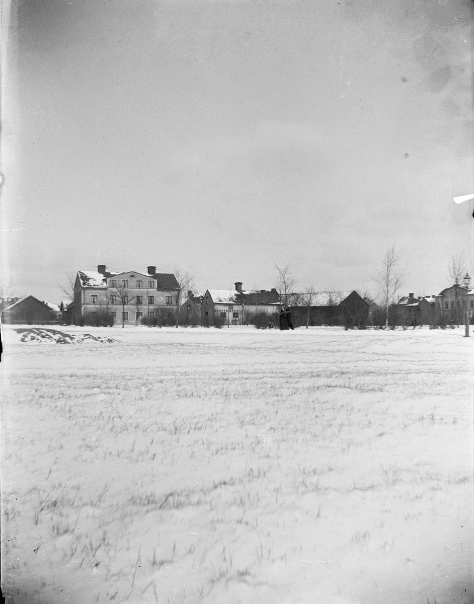 Carl Liljefors, Vy mot Fabriksgatan, kvarteret Blanka, Svartbäcken, Uppsala före 1901