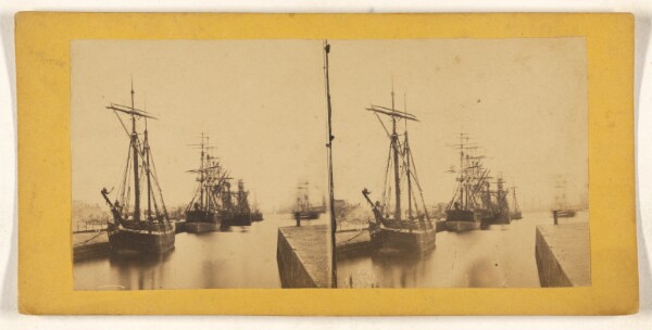 Unknown, [Ships in harbor]