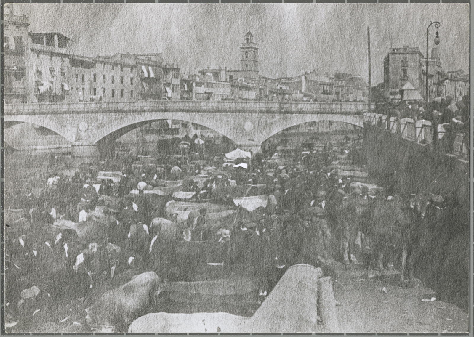 Desconegut, [Areny Market]