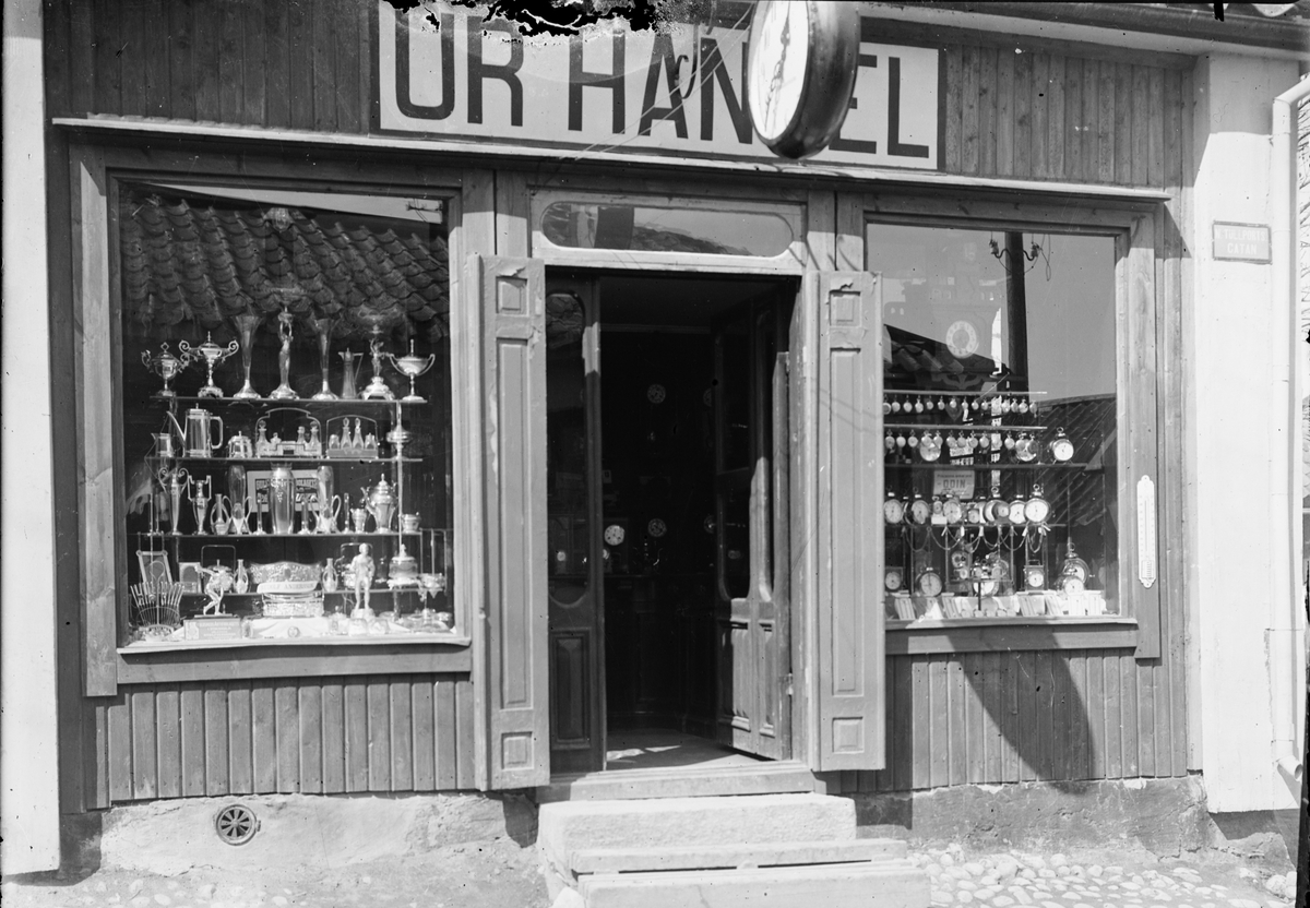 Skötsner-Edhlund, Rudolf Anderssons Ur Handel, Norra Tullportsgatan 5, Östhammar, Uppland
