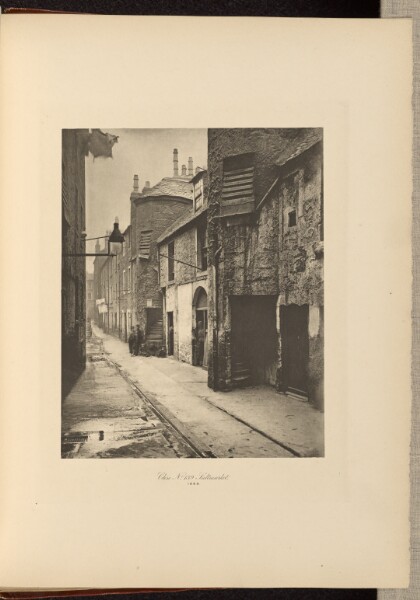 Thomas Annan, Close No. 139 Saltmarket