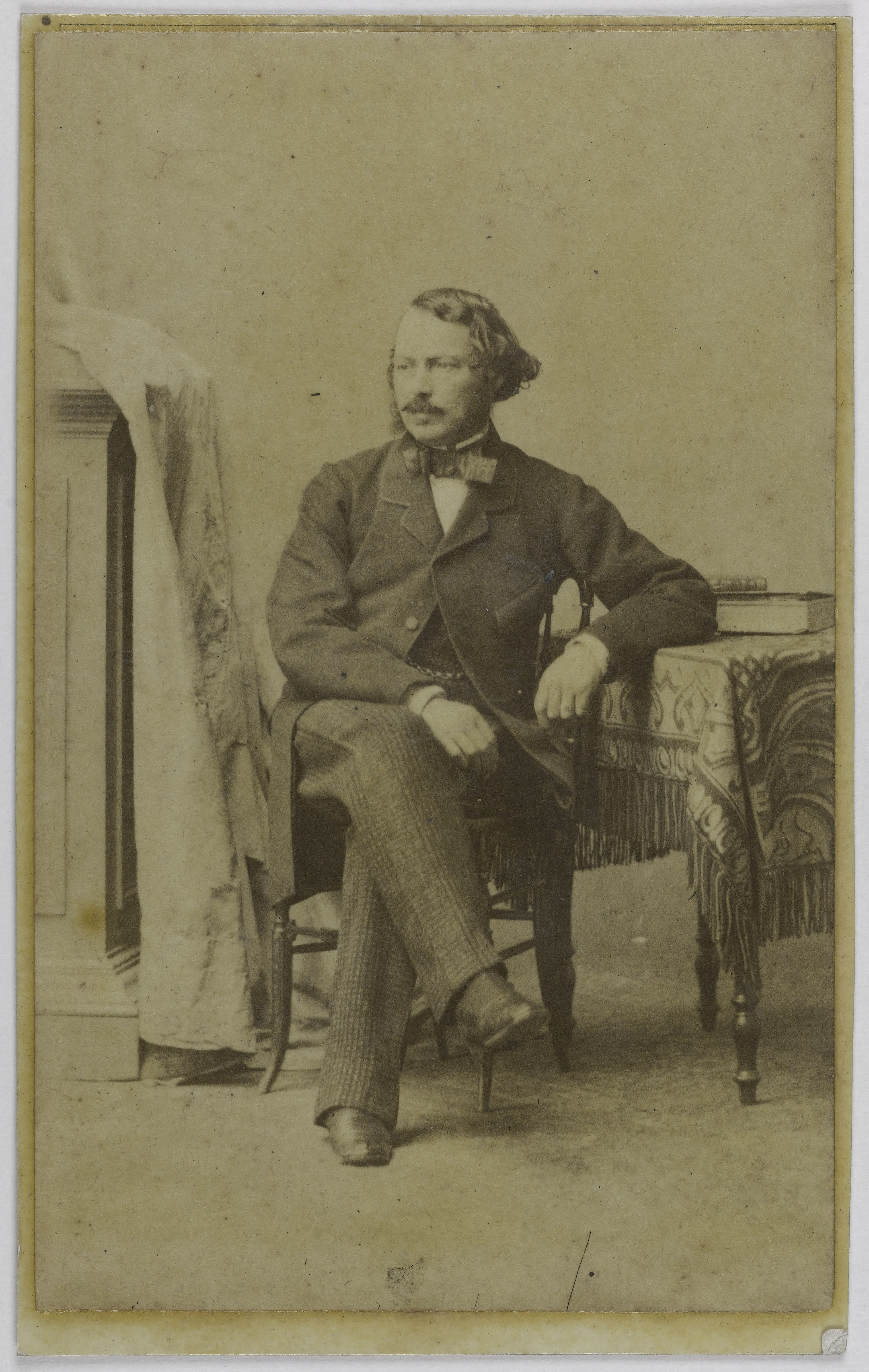 Disderi & Cie, Portrait de Jean Gilbert Victor Fialin, duc de Persigny ( 1808-1872), (homme politique, ministre de l'Intérieur, ambassadeur à Londres)