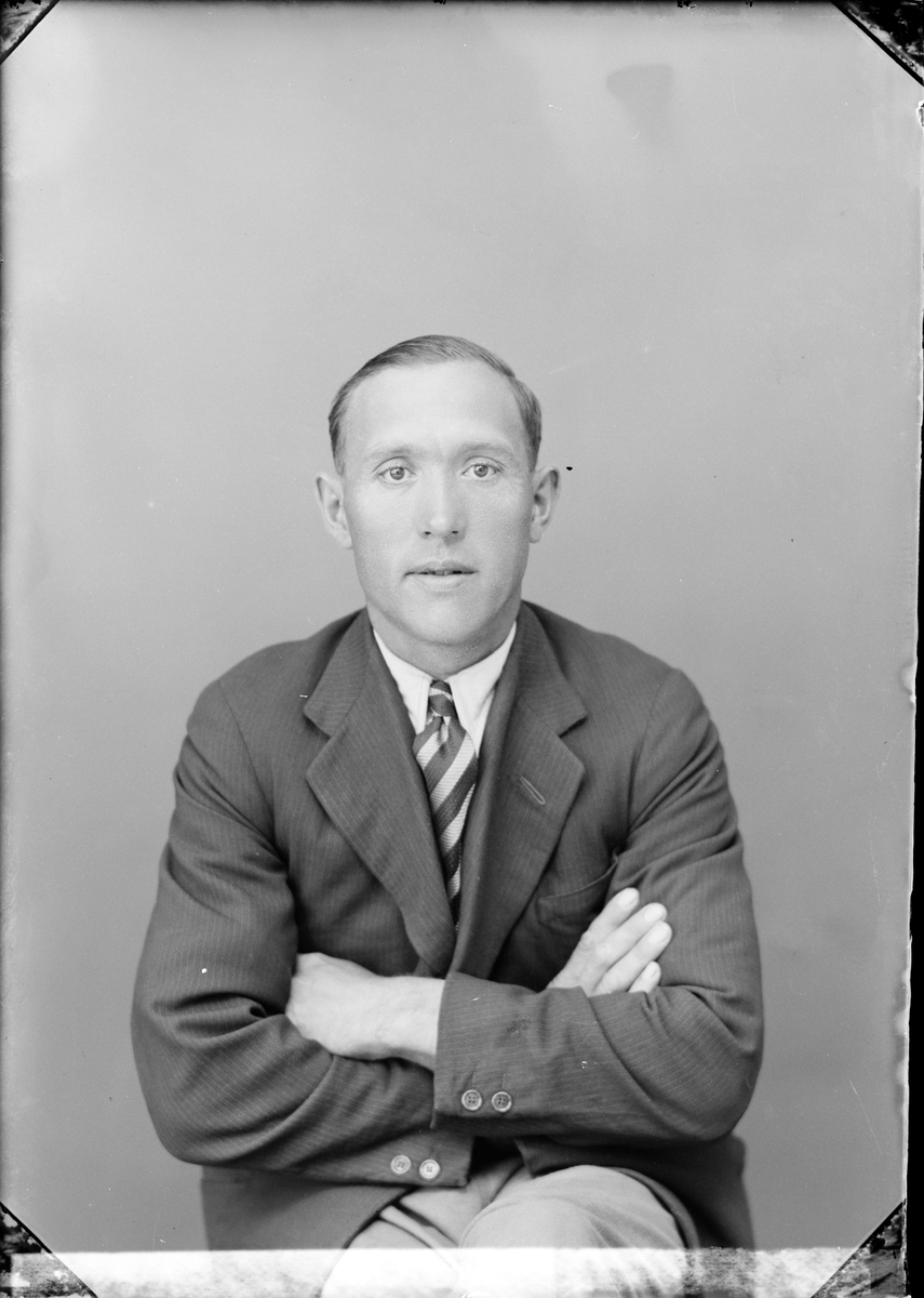 Skötsner-Edhlund, Ateljéporträtt - Oscar Jansson från Östhammar, Uppland