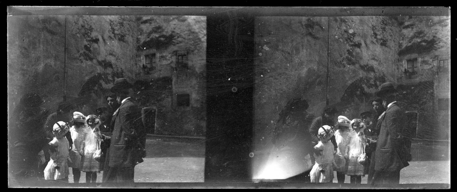 Desconegut, [Group Portrait]