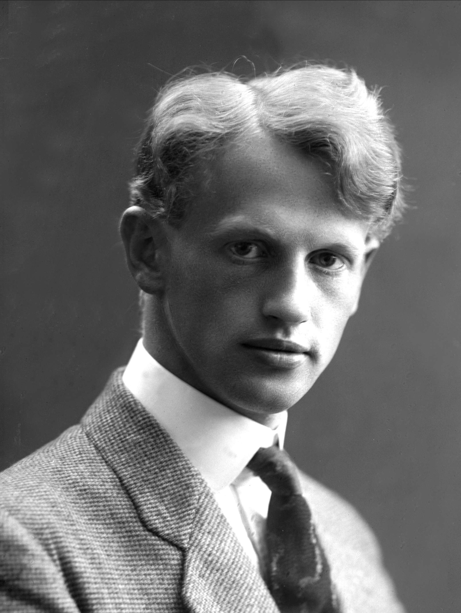 Gustav Borgen, Portretter, fiolinist Due.