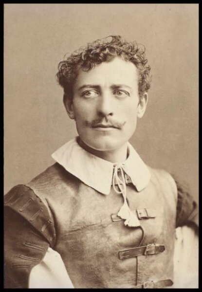 London Stereoscopic and Photographic Company, Guy Little Theatrical Photograph
