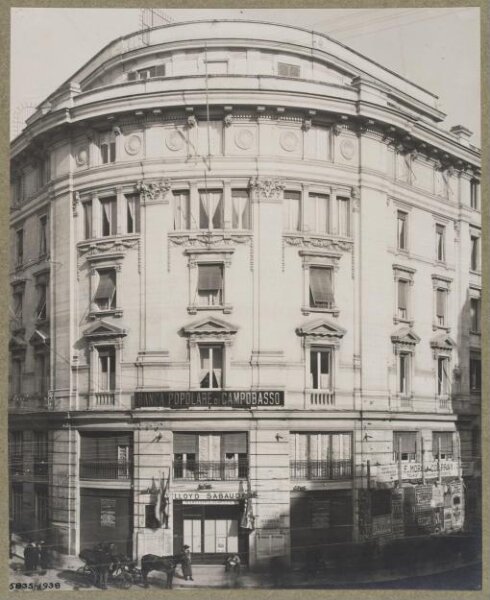 unknown, Photograph