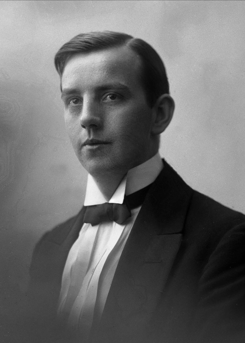Gustav Borgen, NFB.44777