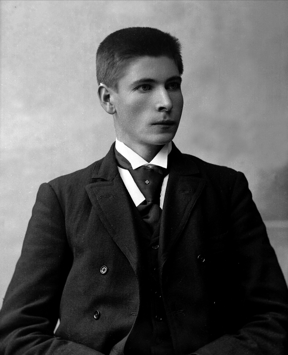 Gustav Borgen, NFB.08223