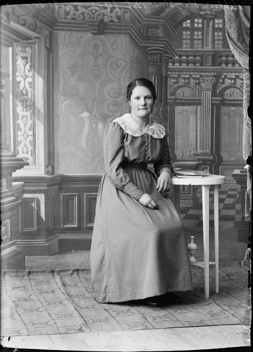 Skötsner-Edhlund, Hildur Hagblom från Bol, Östhammar, Uppland 1919
