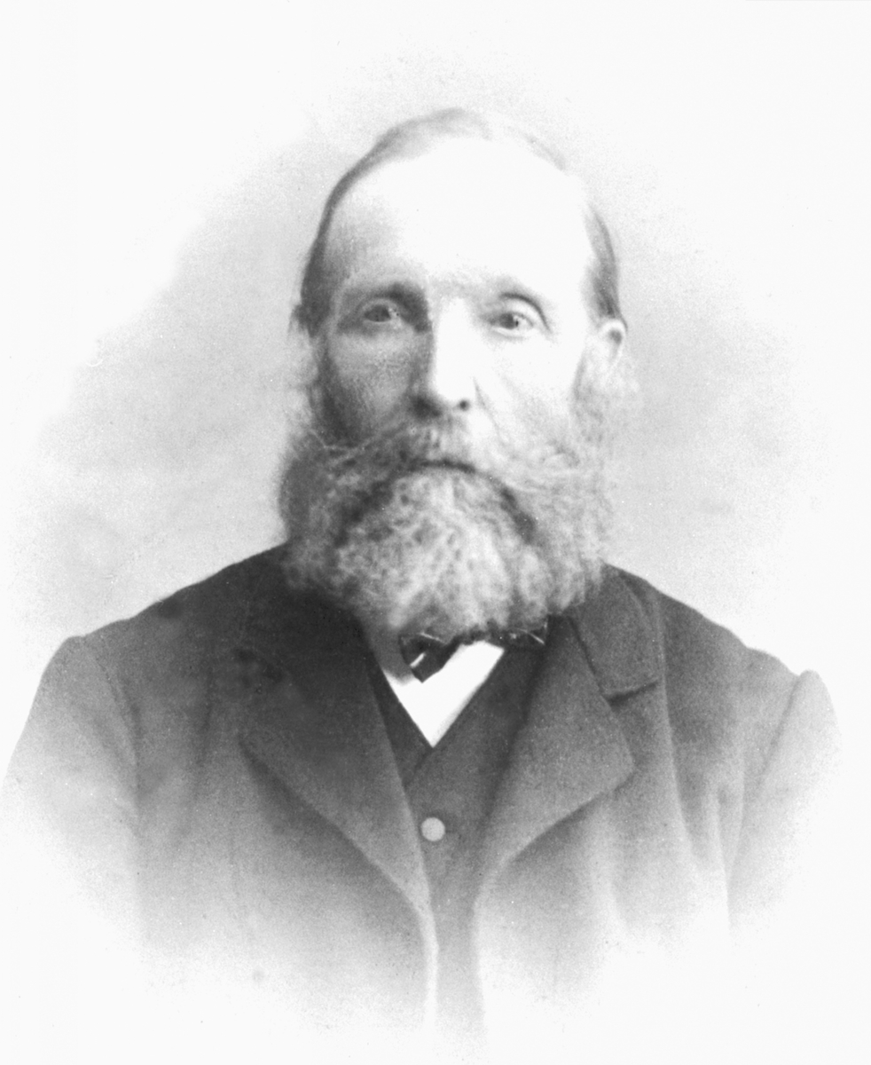 Anno Domkirkeodden, Portrett av Andreas Olsen Rognhaugen (1844-1926). Kom til Nes, Hedmark i 1879 og var lærer ved Nes Høyere Almueskole 1880-1892. Bodde i Rognhaugen under Aske nordre.