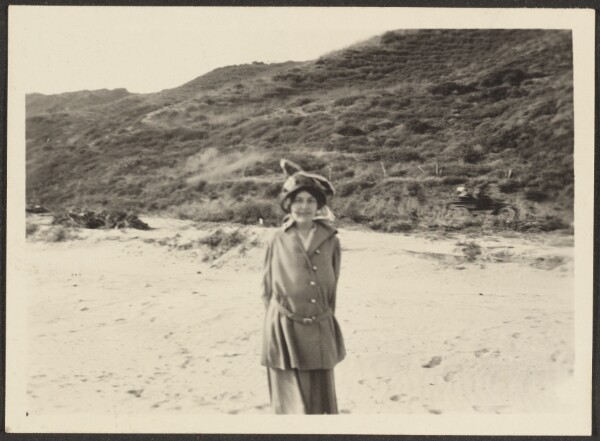 Louis Fleckenstein, [Florence in a Landscape]