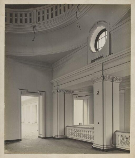 Unknown, Victoria and Albert Museum, Gallery 144 during construction