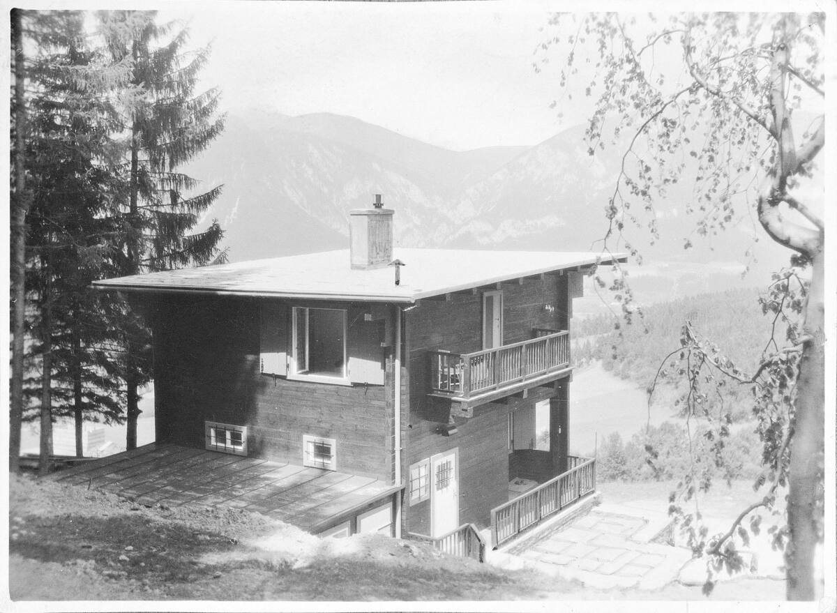 Anonym, Landhaus Paul Khuner, Kreuzberg bei Payerbach, Niederösterreich, Gärtnerhaus, Ansicht vom Haus Khuner aus
