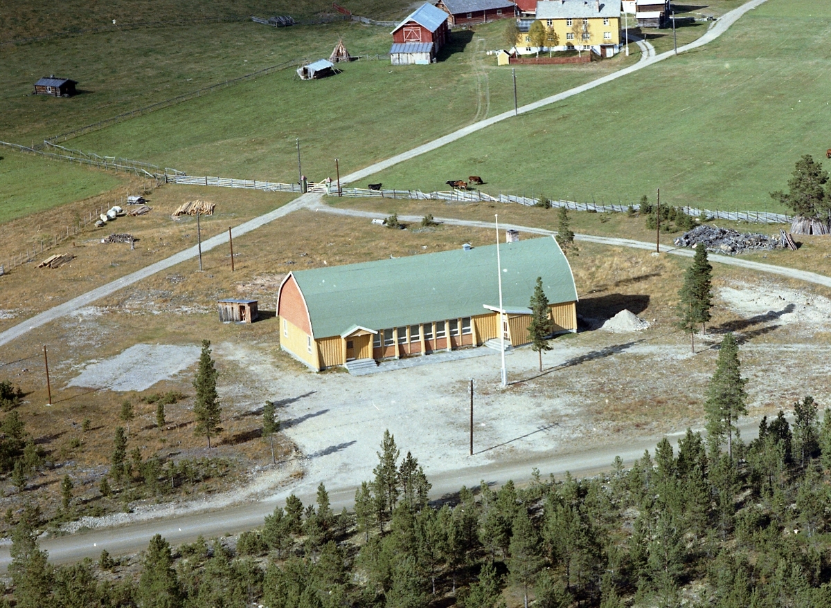 Widerøes Flyveselskap A/S, Flyfoto Grimshallen