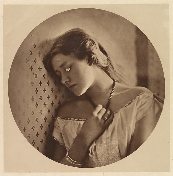 Julia Margaret Cameron, Ellen Terry, at the age of sixteen