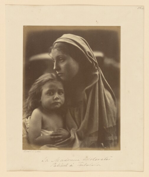 Julia Margaret Cameron, La Madonna Adolorata/Patient in Tribulation