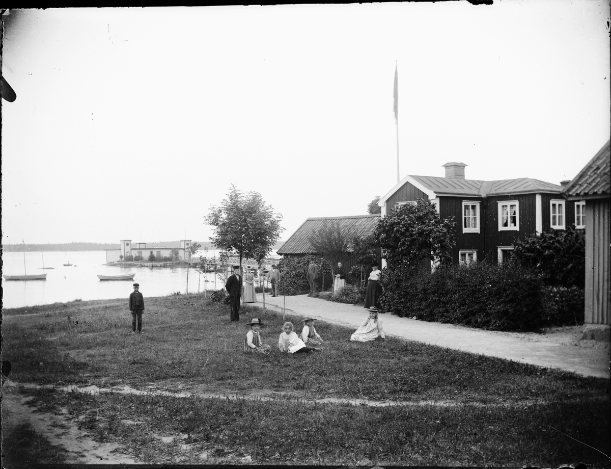 Skötsner-Edhlund, Män, kvinnor och barn i Östhammar, Uppland