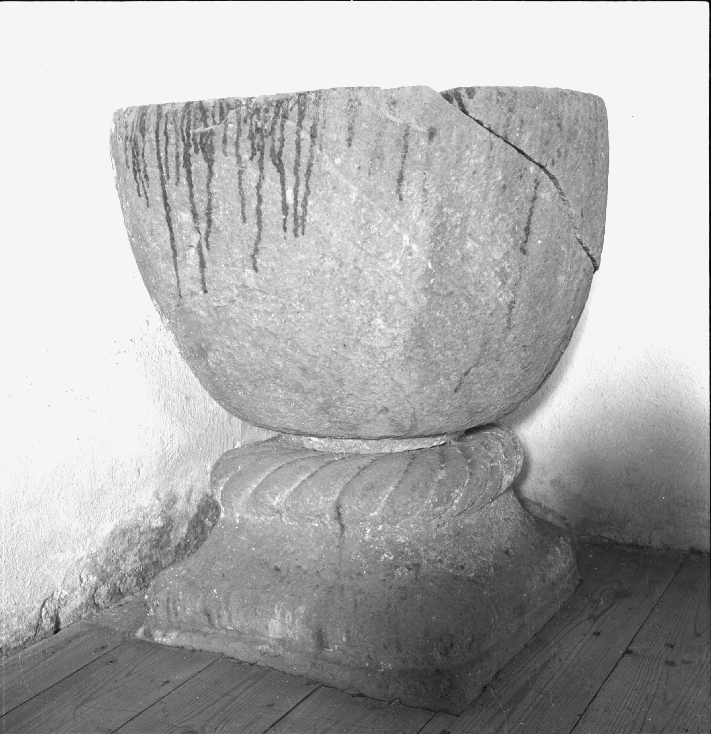 Ivar Schnell, Gåsinge kyrka