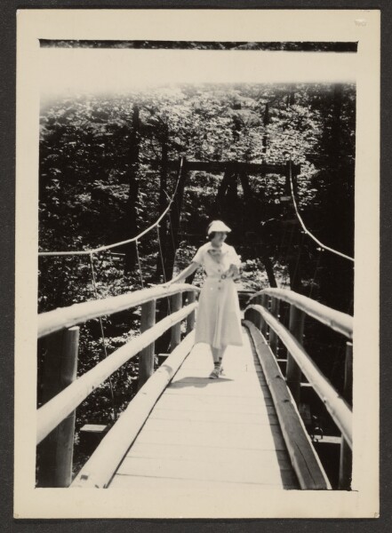 Louis Fleckenstein, [Woman on Bridge]
