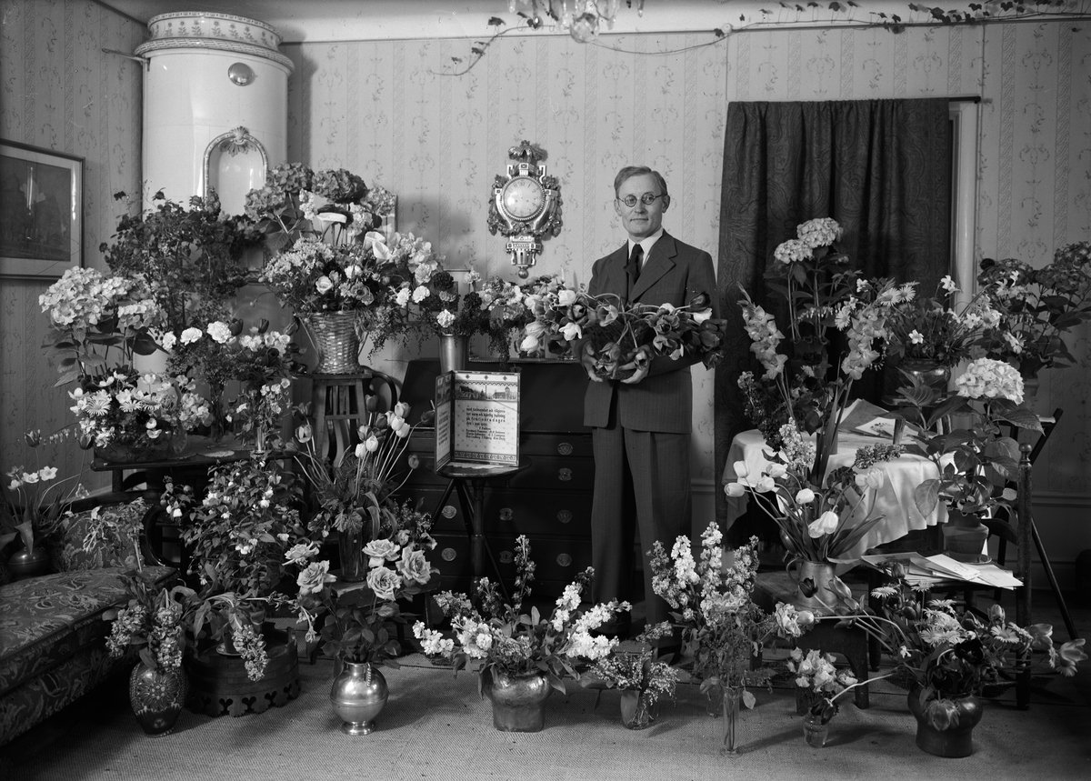 Paul Sandberg, Birthday Portrait - 50th Anniversary Celebration, Man in Home Environment, Uppsala 1945