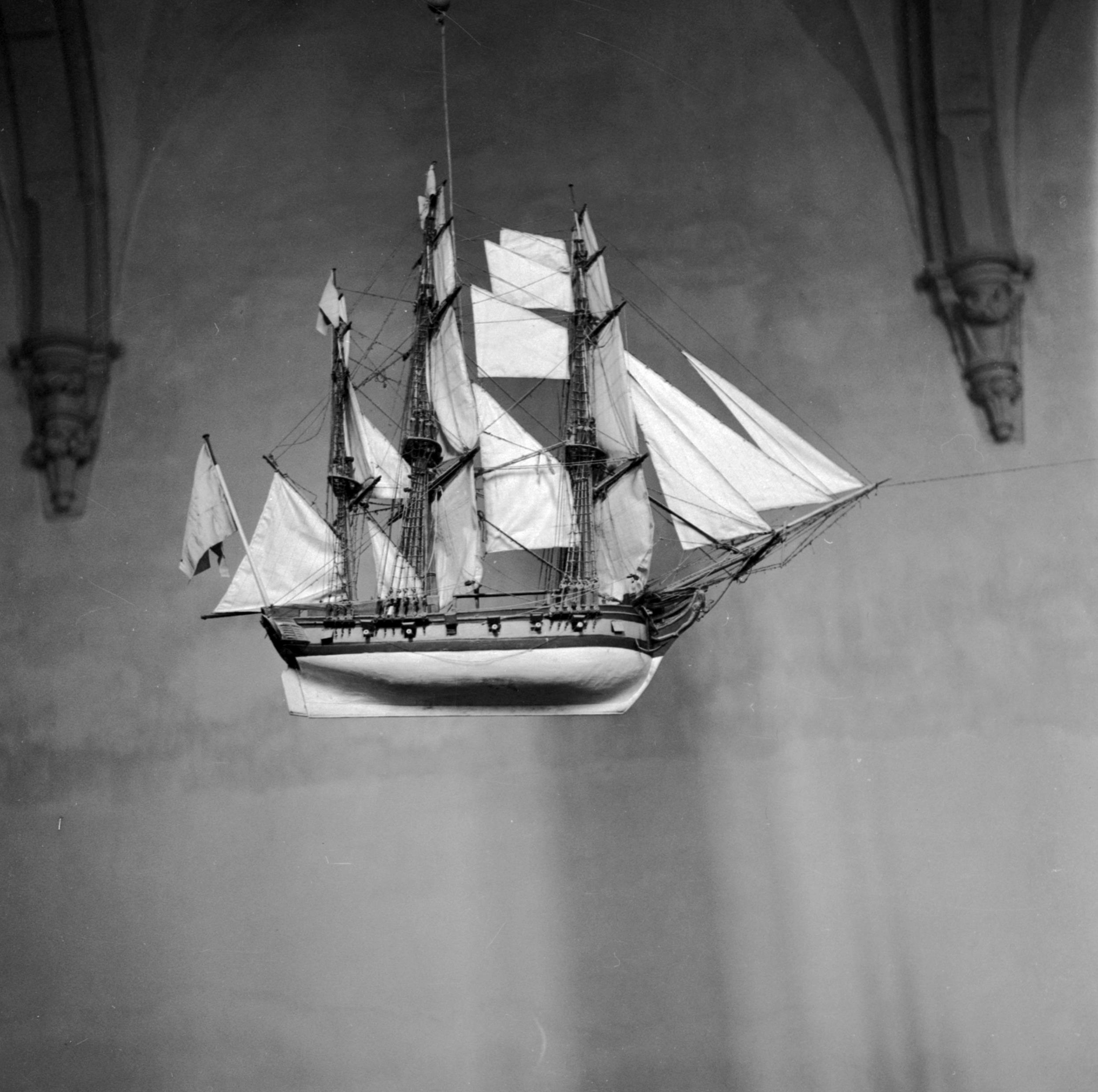 Nils Lagergren, Närs kyrka