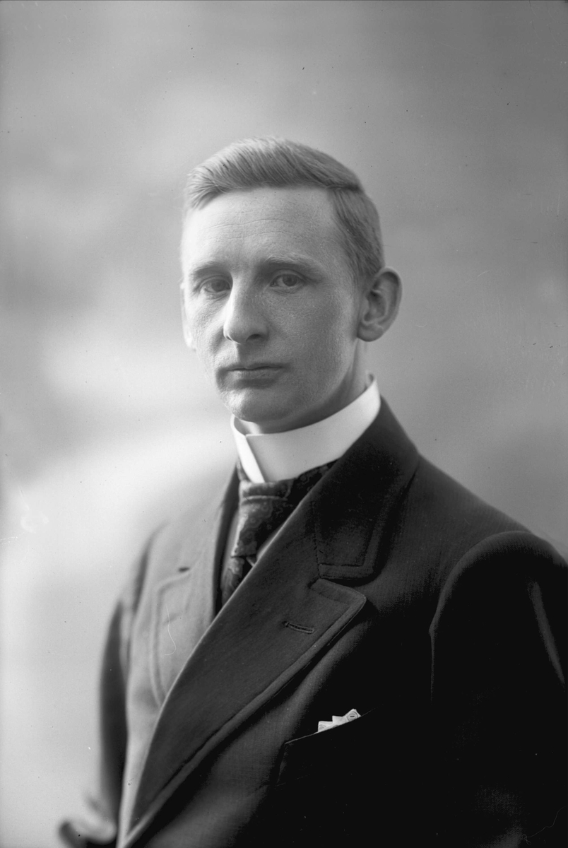 Gustav Borgen, NFB.36853