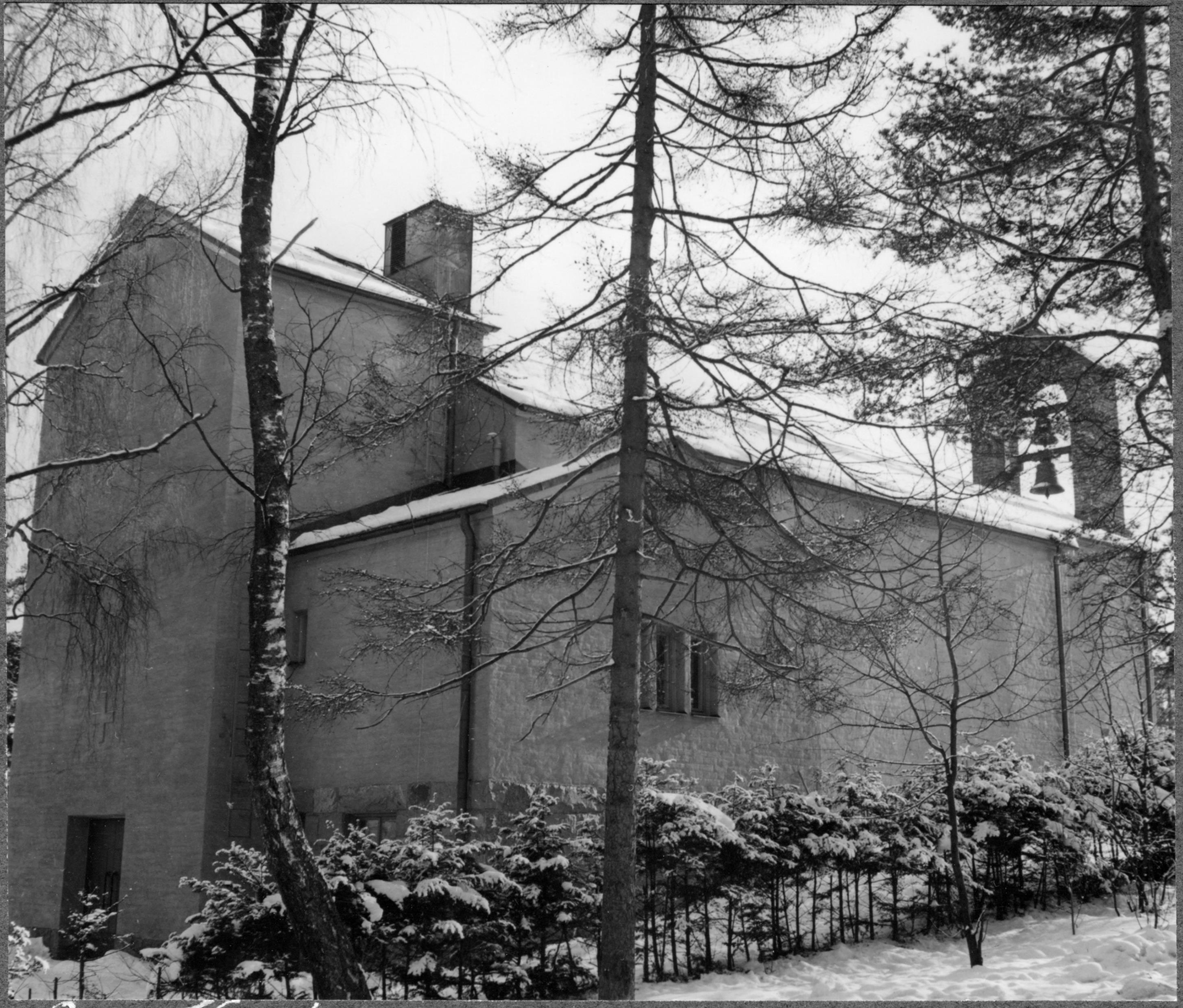 Nils Lagergren, Hässelby villastads kyrka
