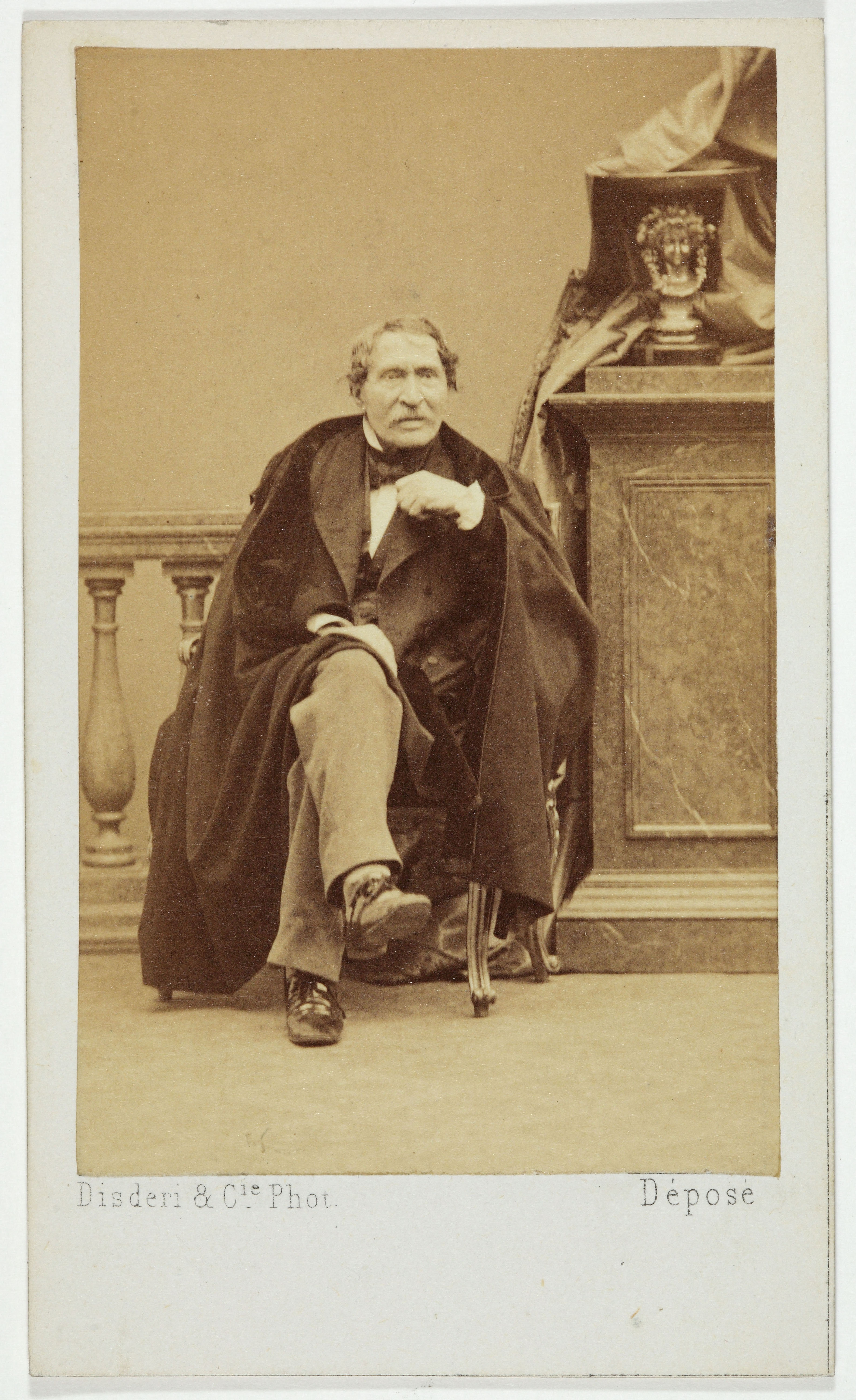 André-Adolphe-Eugène Disdéri, Portrait d'Alexandre Denis Abel de Pujol , (peintre)