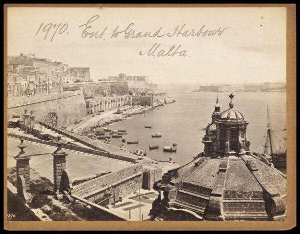 Francis Frith, Ent. to Grand Harbour.  Malta