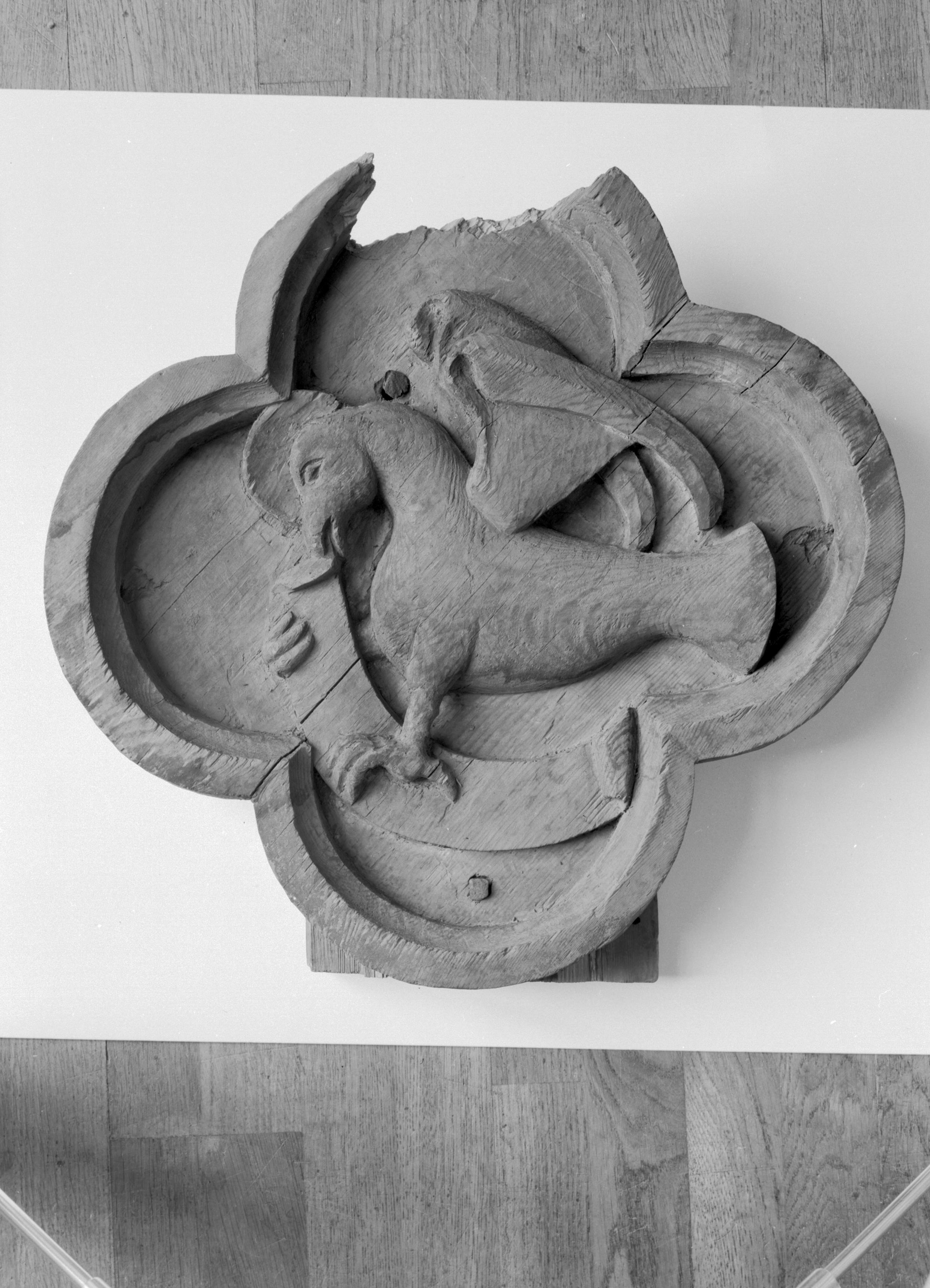 Henrik Hultgren, Hallens kyrka